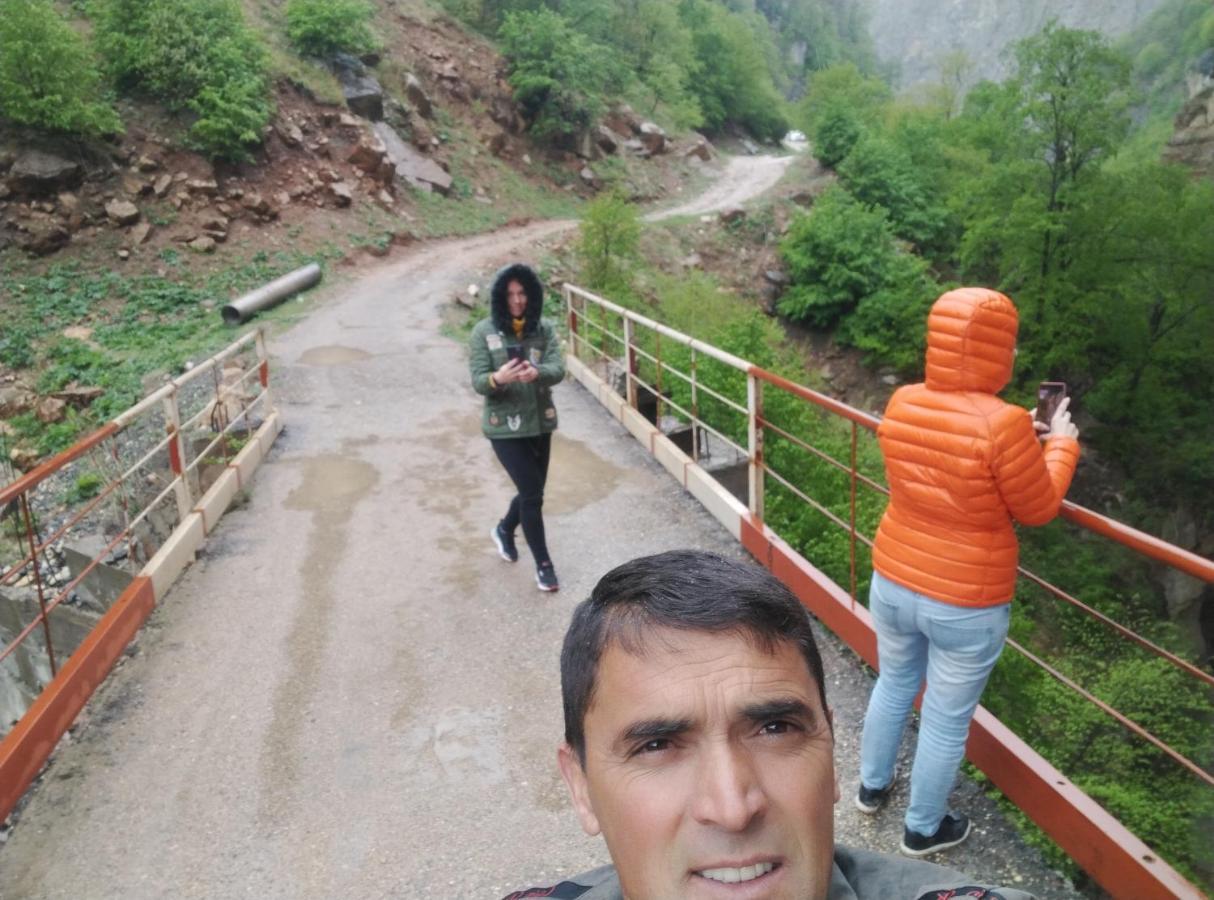 Zaur Guest Hause Hotel Xinaliq Exterior foto